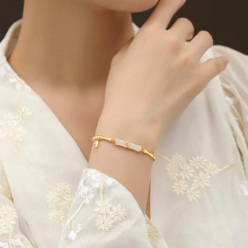 Náramok z bambusu a nefritu Hetian?