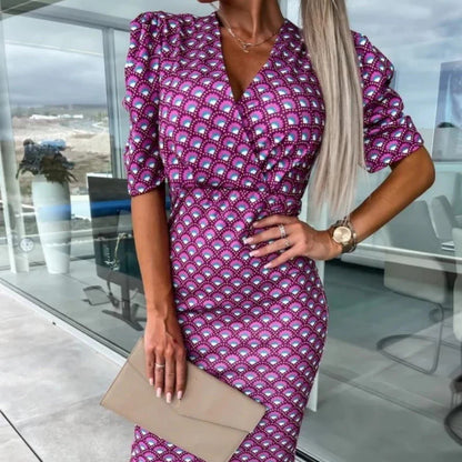 Dámske šaty s krátkym rukávom a výstrihom do V