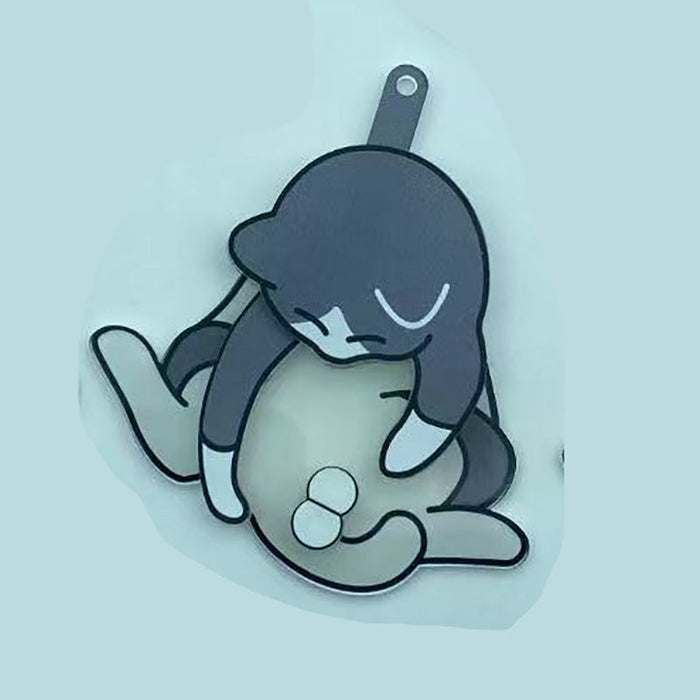 Hranie sa s vajíčkami a kľúčenkou pre mačiatka