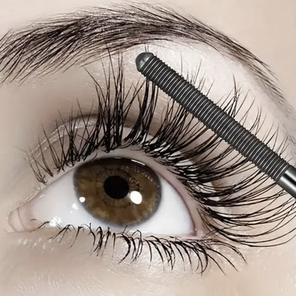 Vodoodporna in odporna na znoj, podaljševalna in kodrajoča maskara