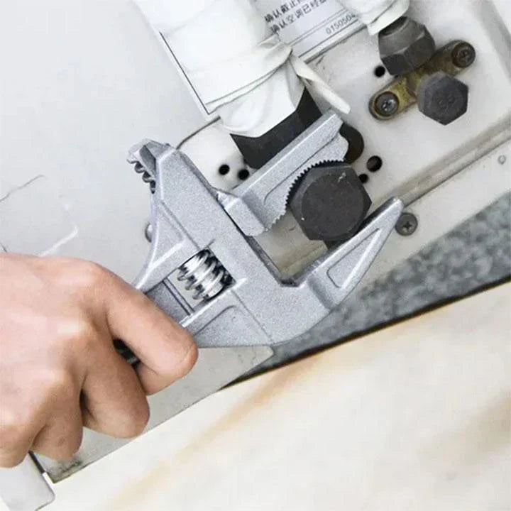 Multifunkčný kľúč do kúpeľne