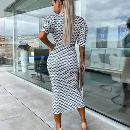 Dámske šaty s krátkym rukávom a výstrihom do V